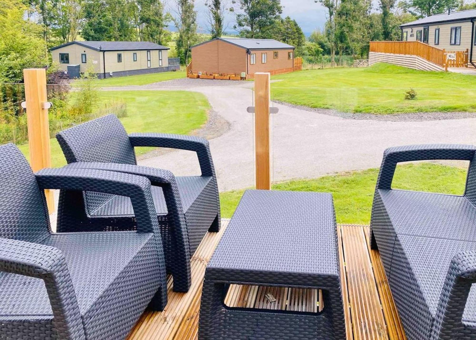 Отель Docker Holiday Park Карнфорт Экстерьер фото